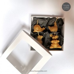 Set of 4 small beeswax...